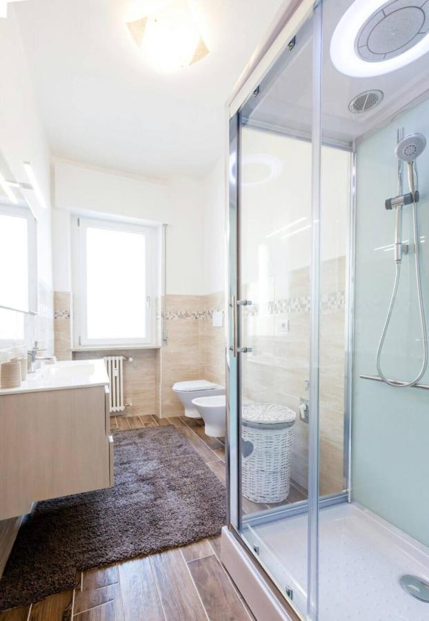 Residenza Larissa Luxury 1 Apartment Verona Ngoại thất bức ảnh