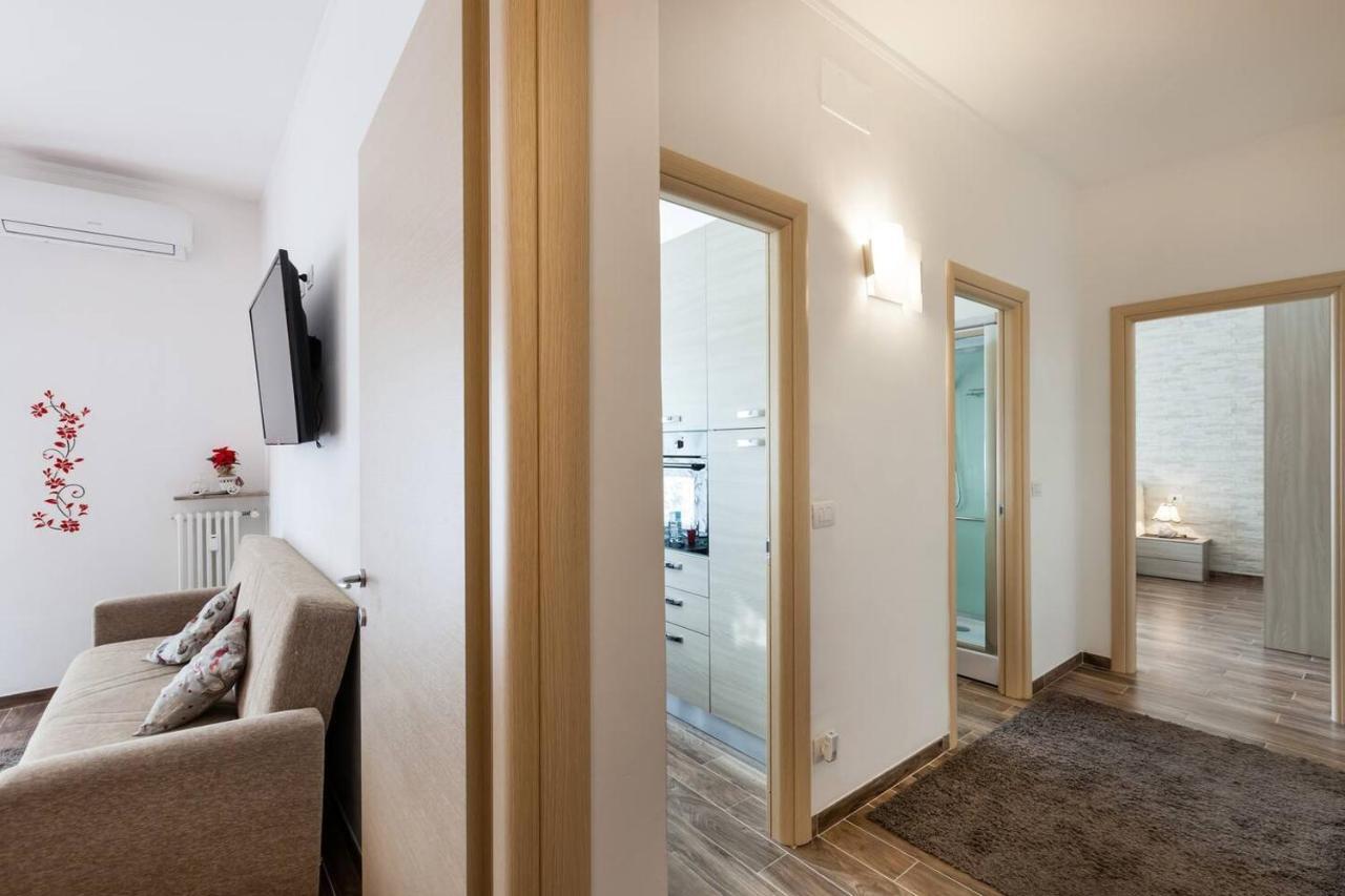 Residenza Larissa Luxury 1 Apartment Verona Ngoại thất bức ảnh